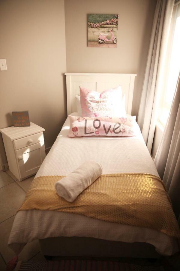 Mari-Amor Self-Catering Apartments Mossel Bay Extérieur photo